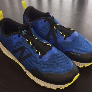 New Balance men’s Shoes